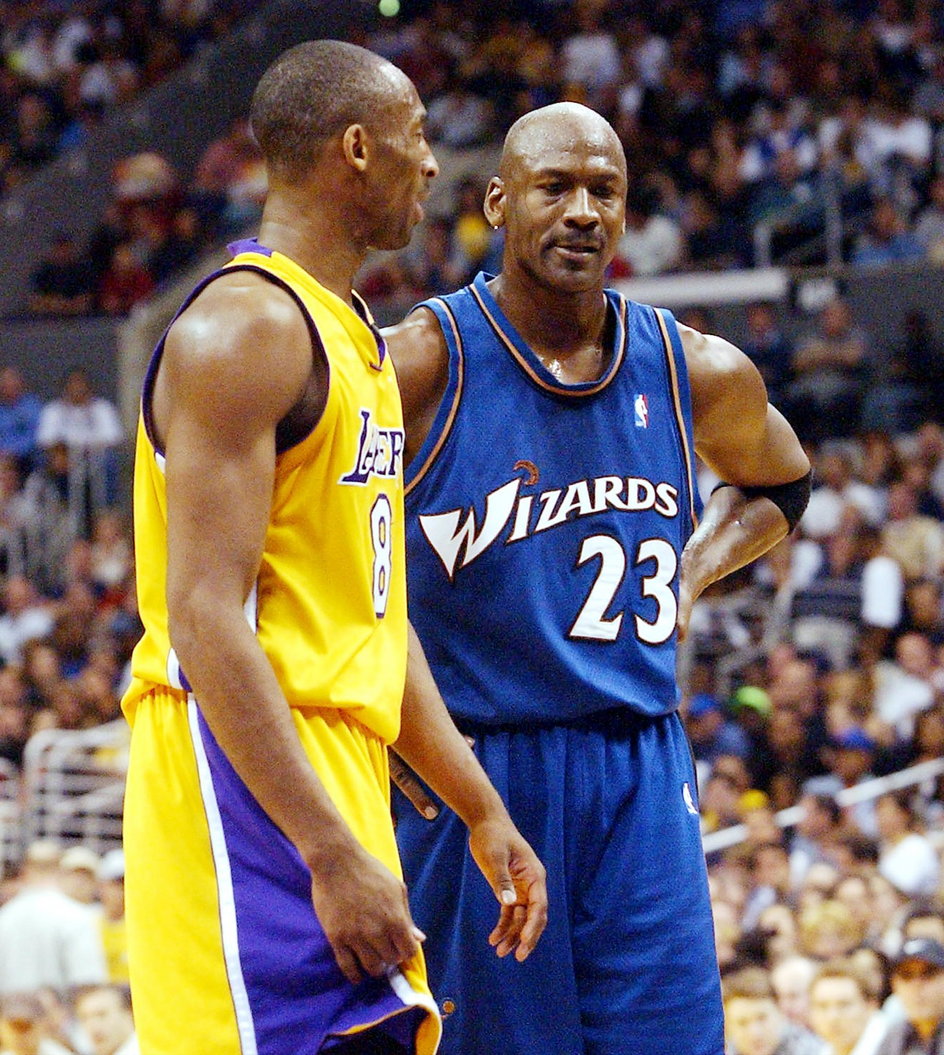 Bryant i Jordan w meczu Lakers - Wizards w 2003 roku