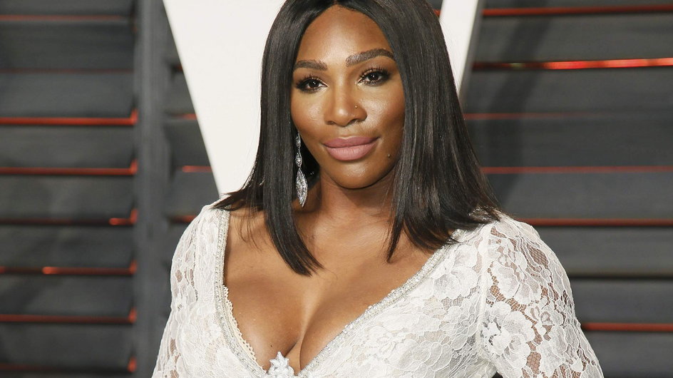 Serena Williams arrives at the Vanity Fair Oscar Party in Beverly Hills