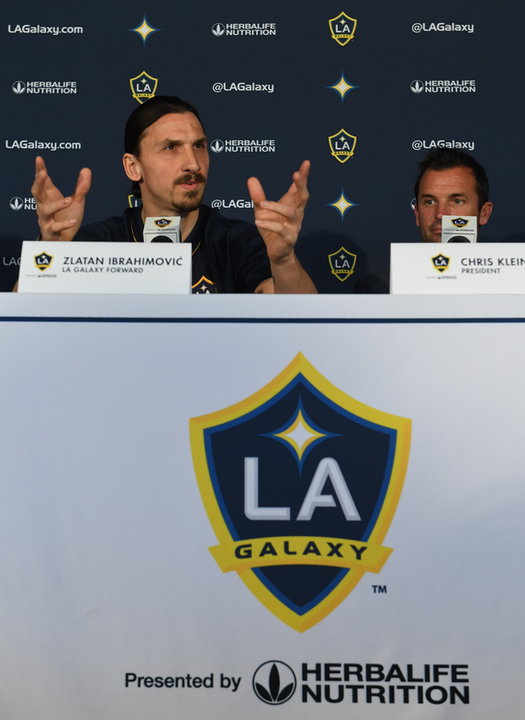 Ibra wspominał, że transfer do ligi MLS planował do dawna. Gdyby nie oferta od United w USA grałby już dwa lata. – Ten transfer powinien zostać przeprowadzony już dwa lata temu, zanim trafiłem do Manchesteru United. Myślami byłem już tutaj, ale nic się nie wydarzyło – wyjaśnił.