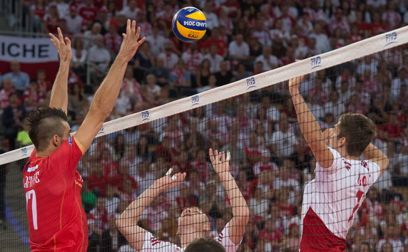 SIATKÓWKA FIVB MISTRZOSTWA ŚWIATA 2014 POLSKA FRANCJA  ( Paweł Zagumny Karol Kłos Franck Lafitte)