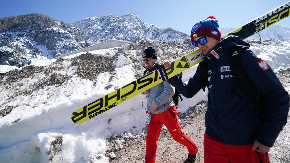 Kamil Stoch (z prawej) i Adam Małysz