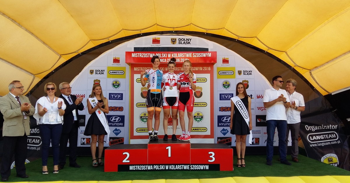 Kolarskie MP w Świdnicy Wiktoria Pikulik mistrzynią Polski juniorek w