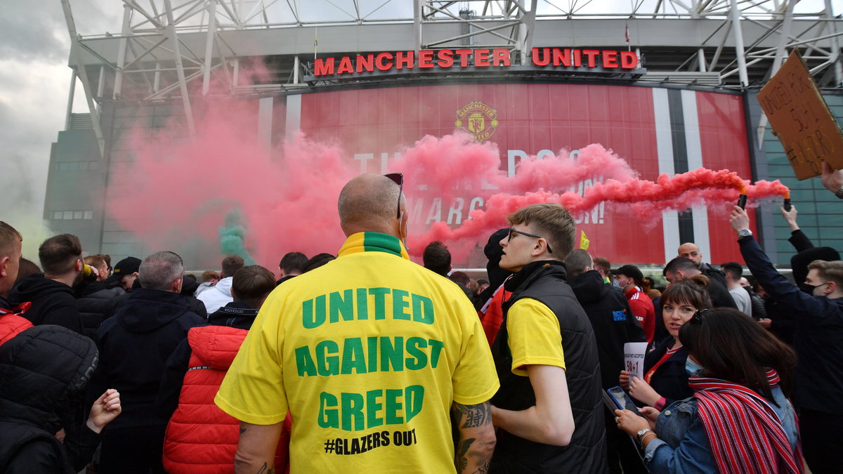 Protesty przed Old Trafford