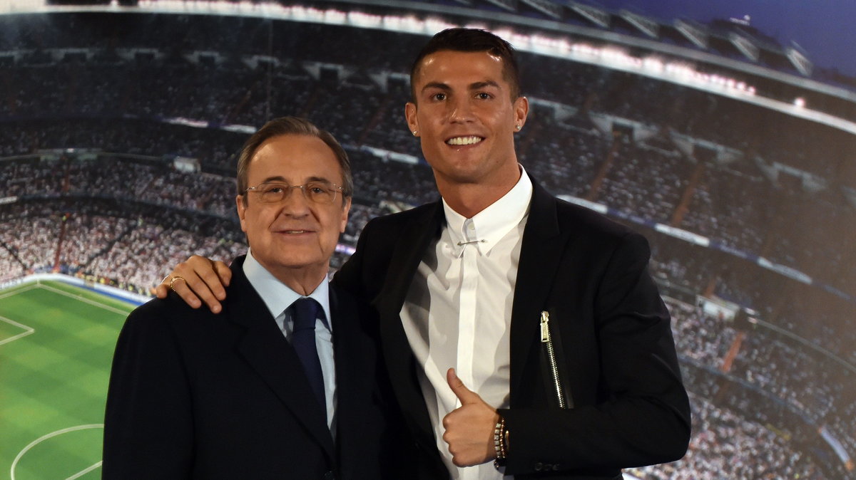 Florentino Perez (L) i Cristiano Ronaldo