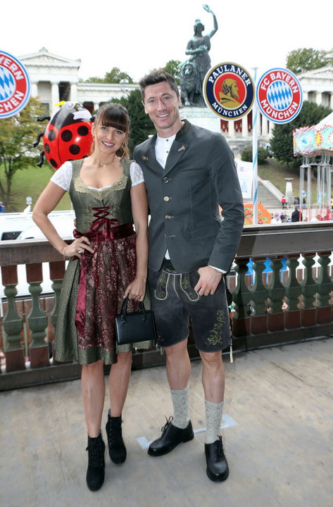 Anna i Robert Lewandowscy na Oktoberfest w 2019 roku
