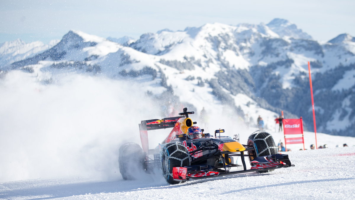 Max Verstappen w swoim bolidzie