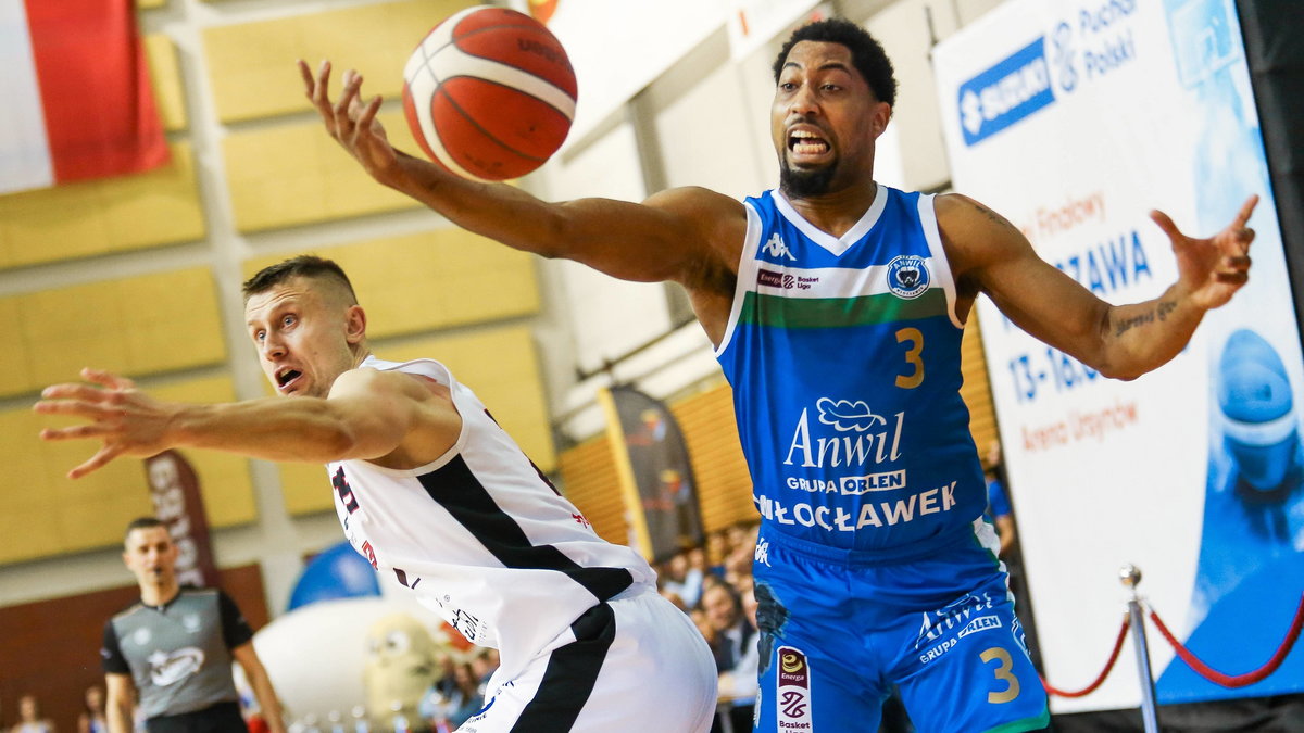 Chase Simon (Anwil) / Martins Laksa (Start)