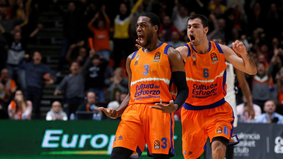 Jordan Loyd, Alberto Abalde