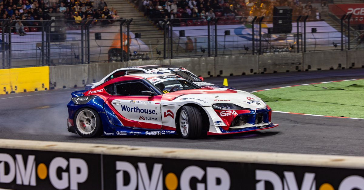 Piotr Więcek najlepszy w Irlandii! Wielkie emocje w Drift Masters