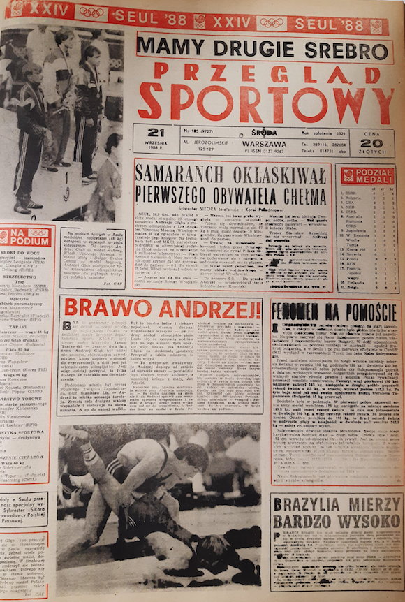 PS” z 21.09.1988 31 lat temu  Był to znakomity olimpijski debiut  – ocenił występ najlżejszego Polaka na seulskiej macie były trener kadry klasyków Janusz Tracewski. – Jeszcze dwa lata temu Andrzej Głąb był bliżej nie znanym, obiecującym zawodnikiem, który dopiero wchodził do reprezentacji, a dziś jest już wicemistrzem olimpijskim! Jeśli więc dziś przegrał, to tylko dlatego, że zabrakło mu doświadczenia.Podobnego zdania był prezes Polskiego Związku Zapaśniczego, prof. Stanisław Lis. – Andrzej to wielka sensacja turnieju (...). Był to bardzo ładny i ciekawy pojedynek. Meanza dokonał wspaniałego wyczynu – po raz drugi zdobył olimpijskie złoto.