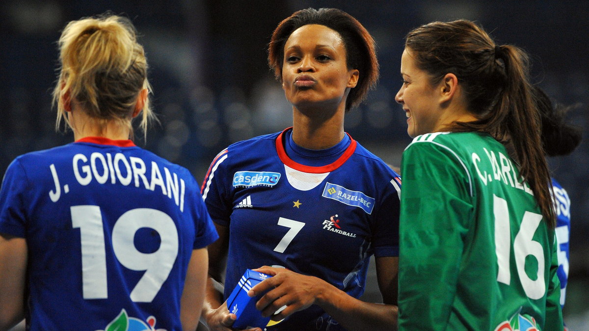 HANDBALL-WORLD-WOMEN-FRA-JPN