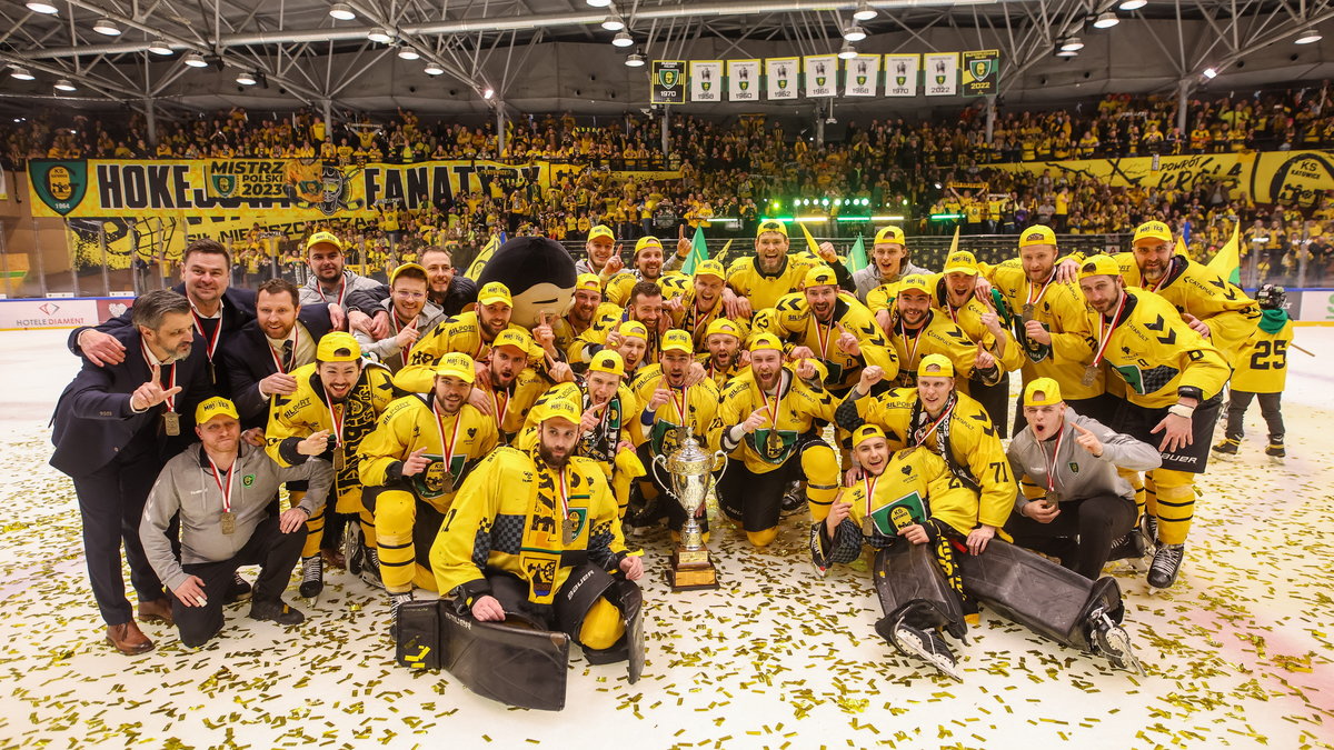 GKS Katowice obronił tytuł mistrzowski! W finale doszło do kontrowersji -  Przegląd Sportowy