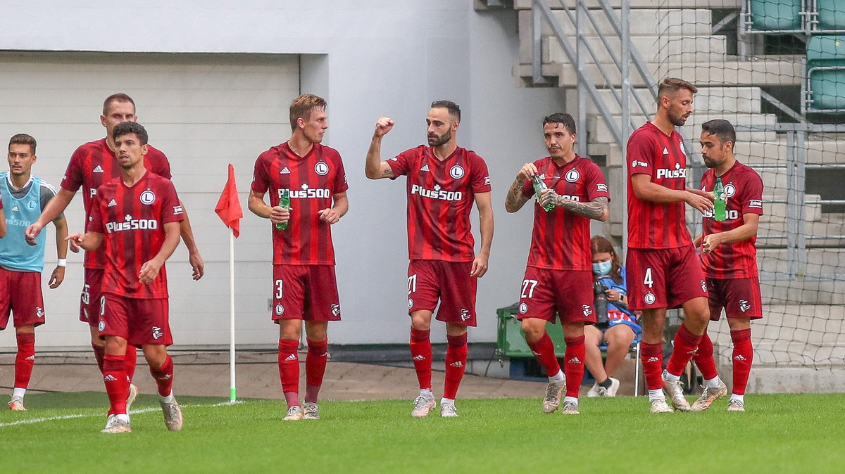 Pilka nozna. Liga Mistrzow. Flora Tallinn - Legia Warszawa. 27.07.2021