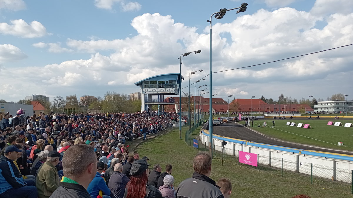 Polonia Piła stadion. Takich tłumów na stadionie w Pile dawno nie było!