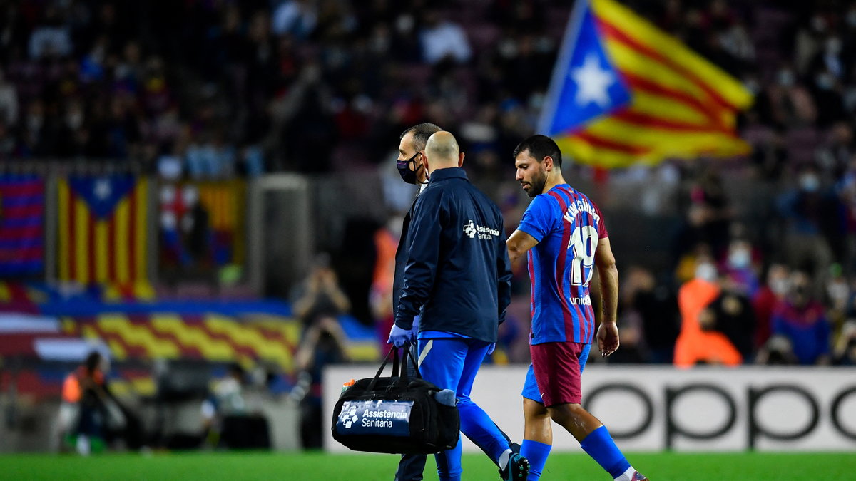 Sergio Aguero skarżył się na zawroty głowy i bóle w klatce piersiowej w sobotnim meczu