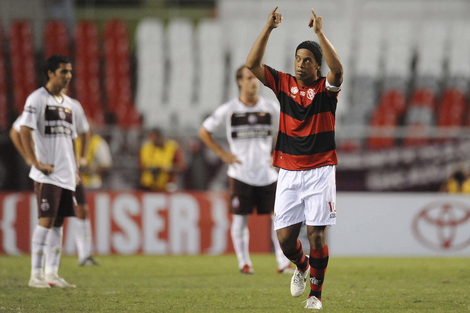 Ronaldinho po meczu Flamengo — Lanus w rozgrywkach Copa Libertadores w 2012 r.