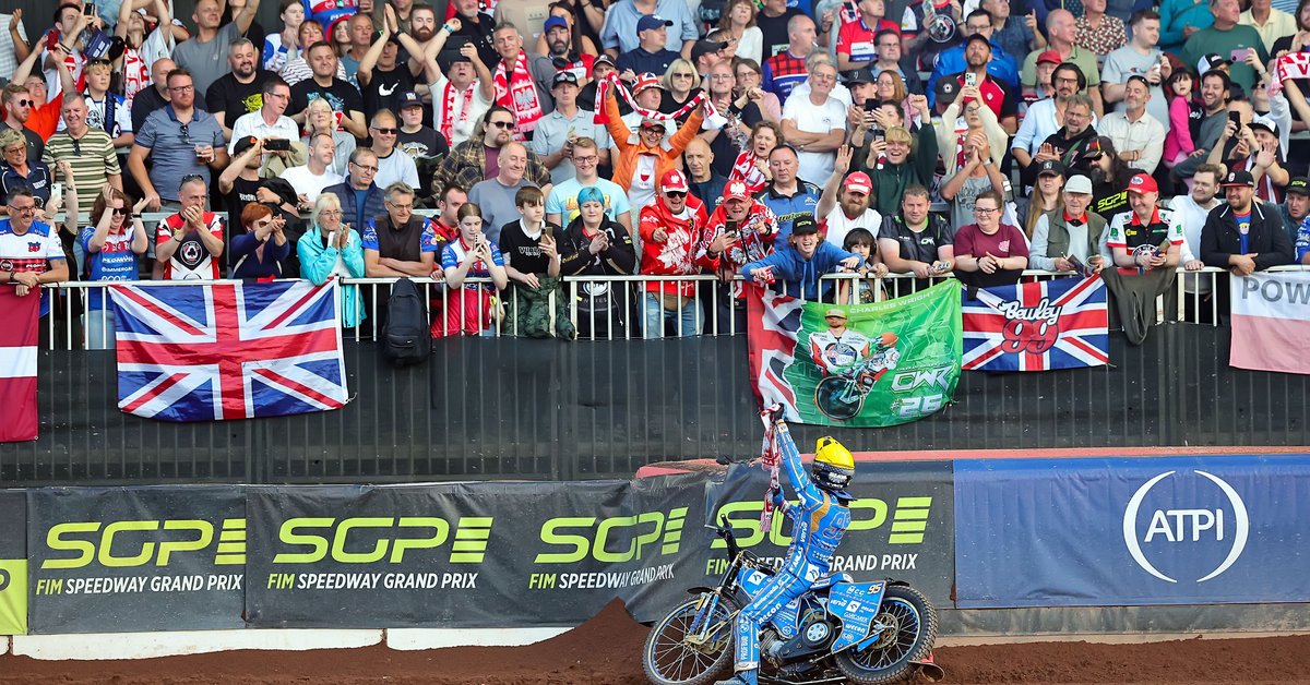 Bartosz Zmarzlik zepsuł im święto. Anglicy cieszą się z decyzji FIM