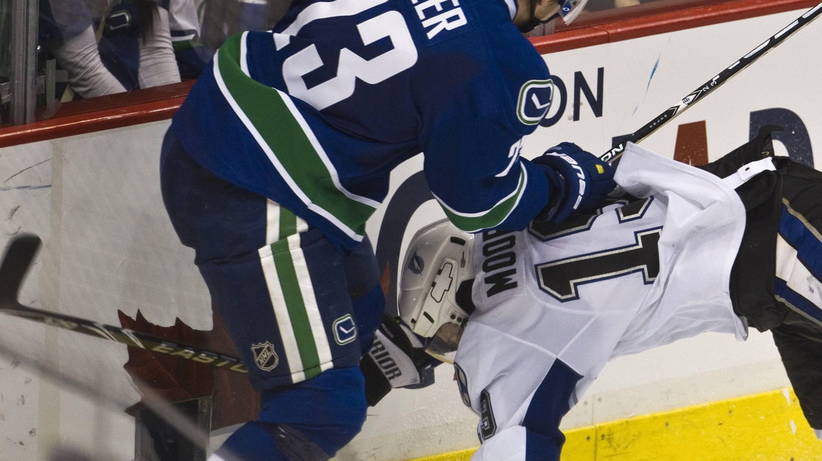 Kadr z meczu Vancouver Canucks - Tampa Bay Ligtning