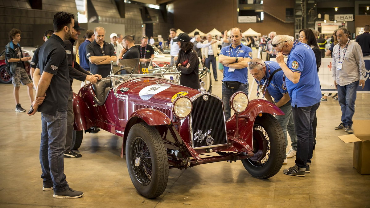 Fiera di Brescia otwiera swoje drzwi dla setek zabytkowych aut