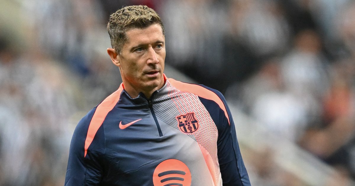 Deco przemówił o kontrakcie Roberta Lewandowskiego. Wątpliwości rosną