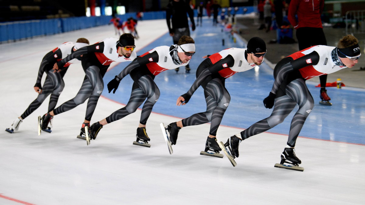 Trening podczas zgrupowania reprezentacji Polski w łyżwiarstwie szybkim i short tracku w Tomaszowie Mazowieckim