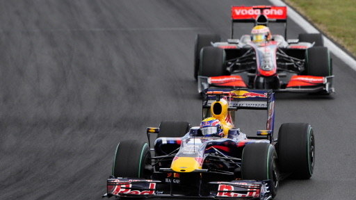 AUTO-F1-PRIX-HUNGARY-WEBBER-HAMILTON