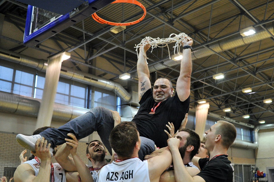 AZS AGH Kraków świętuje awans do I ligi