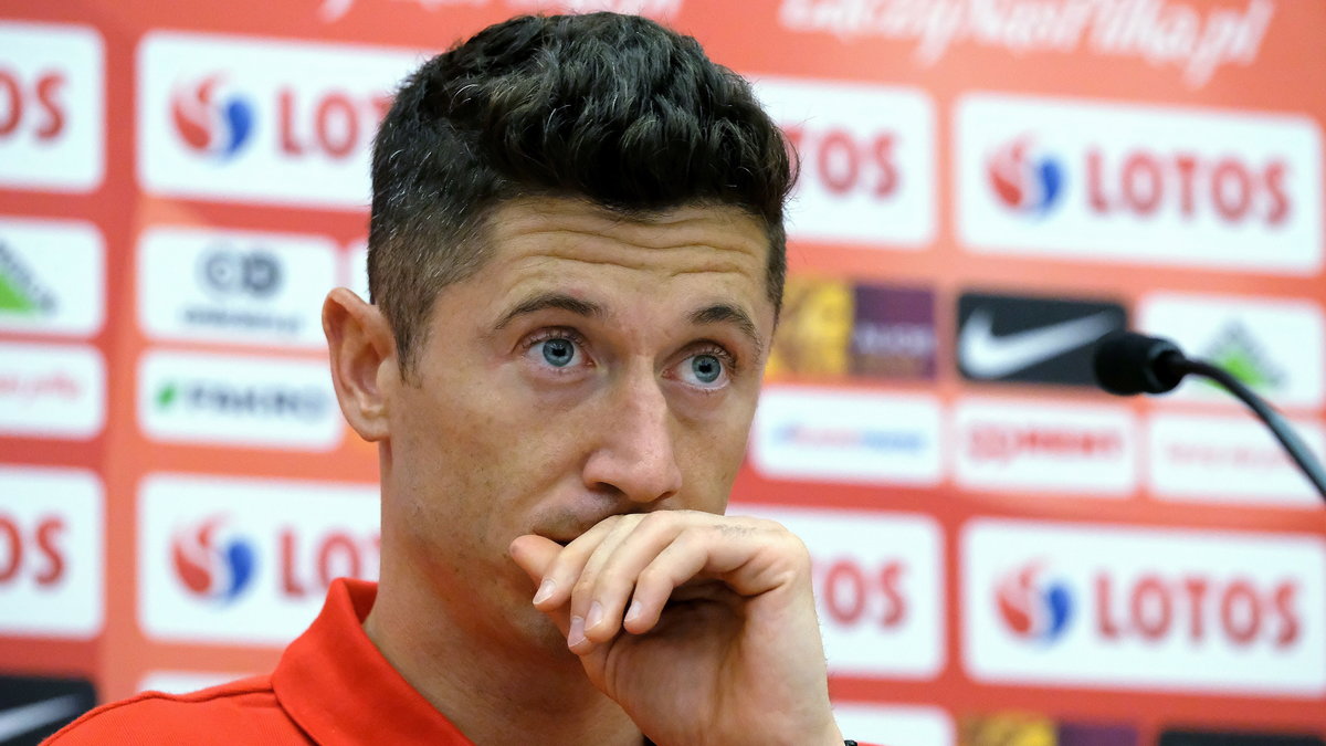 Robert Lewandowski Spotkał Się Z Menedżerem Aby Porozmawiać O Transferze Przegląd Sportowy 