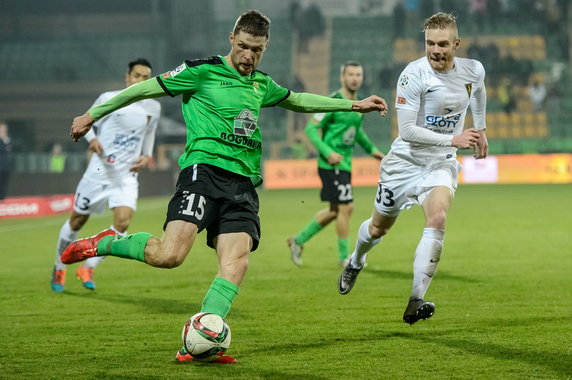 PIŁKA NOŻNA GÓRNIK ŁĘCZNA POGOŃ SZCZECIN (Grzegorz Bonin Mateusz Lewandowski)