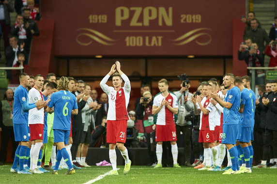 Łukasz Piszczek pożegnał się z reprezentacją Polski. Wzruszające chwile na PGE Narodowym