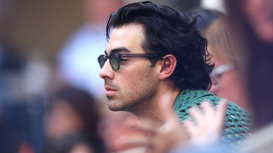 Wokalista Joe Jonas na finale US Open