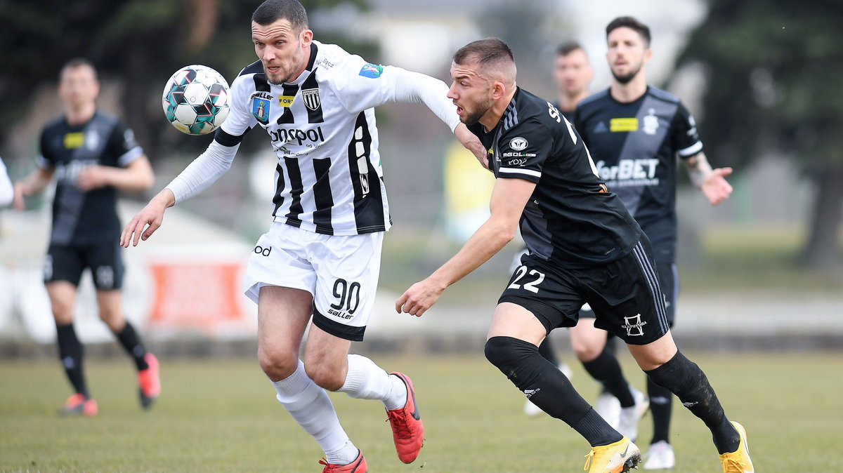 Tomasz Boczek (Sandecja Nowy Sącz) i Łukasz Sekulski (ŁKS Łódź)