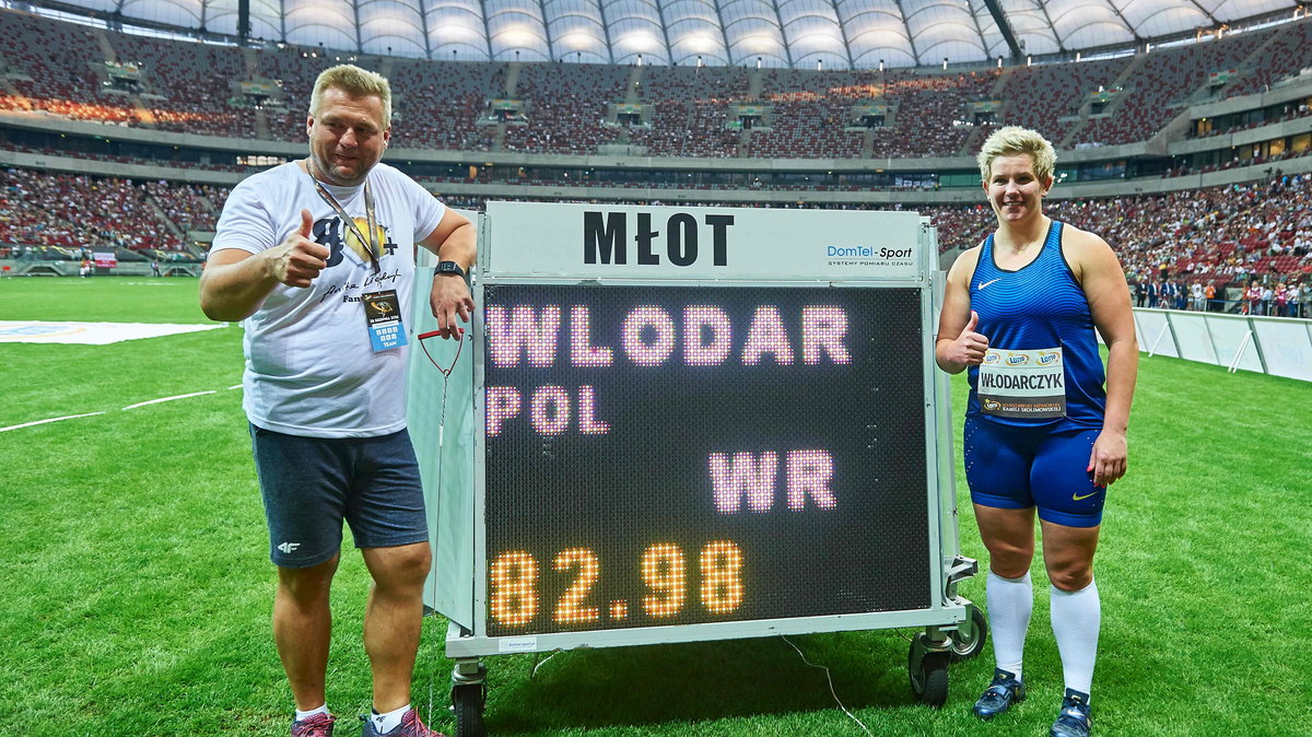 Anita Włodarczyk z trenerem Krzysztofem Kaliszewskim