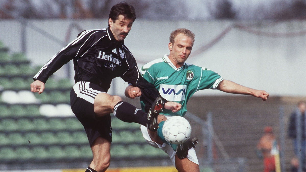 Marek Leśniak (L) w czasach kariery piłkarskiej