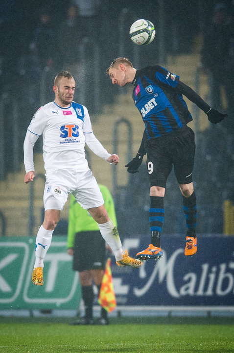 PIŁKA EKSTRAKLASA ZAWISZA BYDGOSZCZ KONTRA LECH POZNAŃ