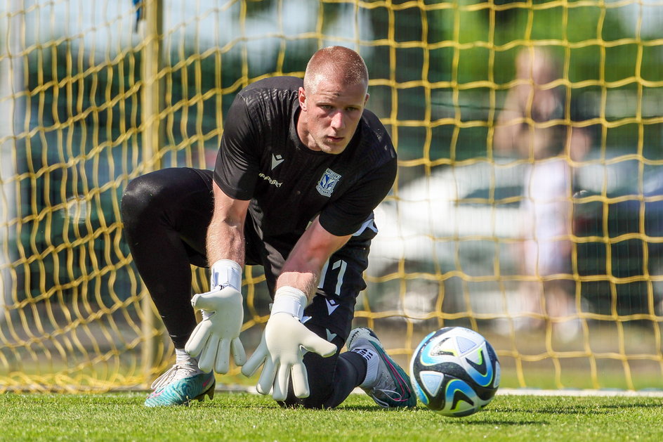 Bartosz Mrozek wrócił do Lecha Poznań po rocznym wypożyczeniu do Stali Mielec