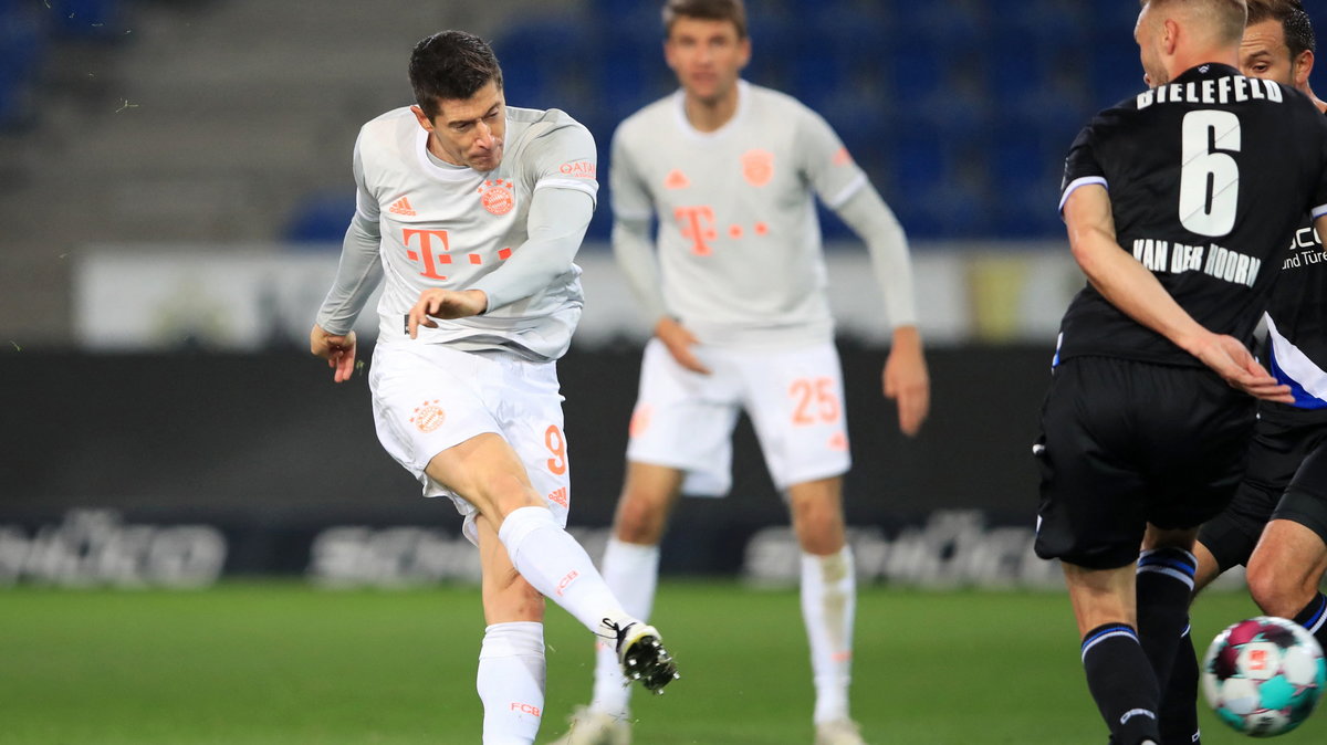 Robert Lewandowski w meczu z Arminią Bielefeld