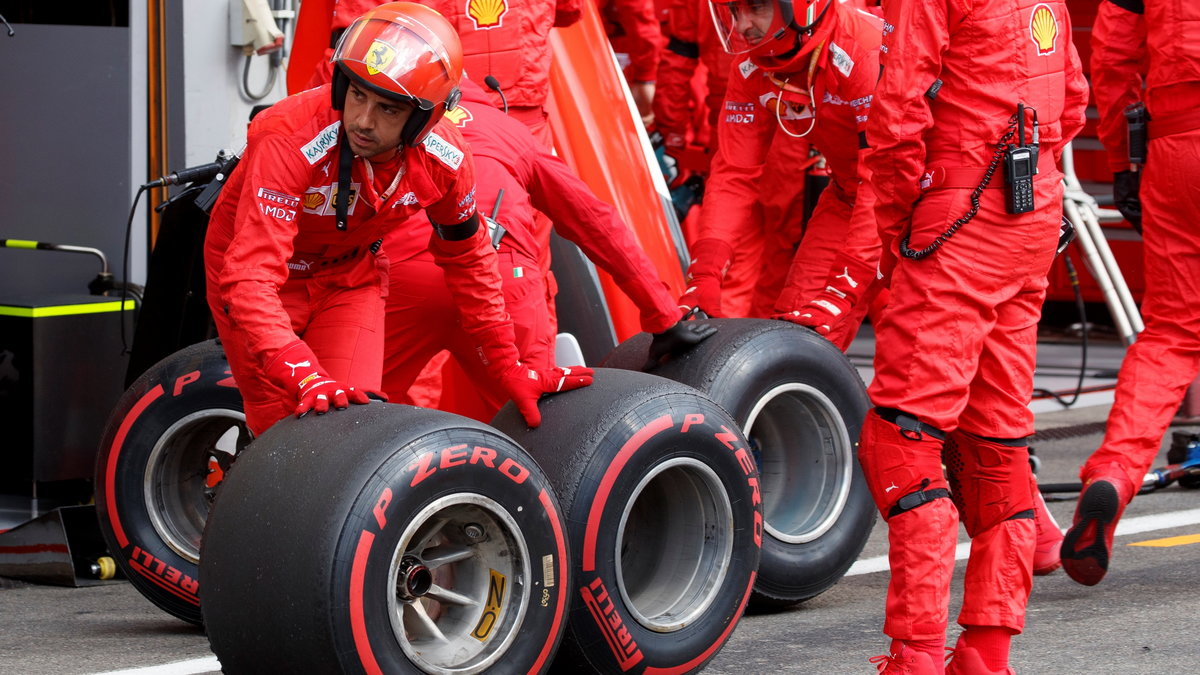 Pit stop zespołu Ferrari