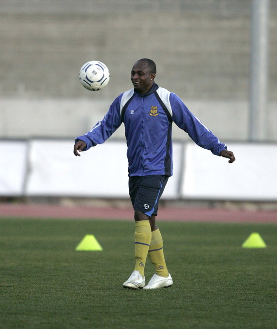 Emmanuel Olisadebe
