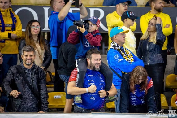 Adrian Muciek realizuje fotoreporterską pasję