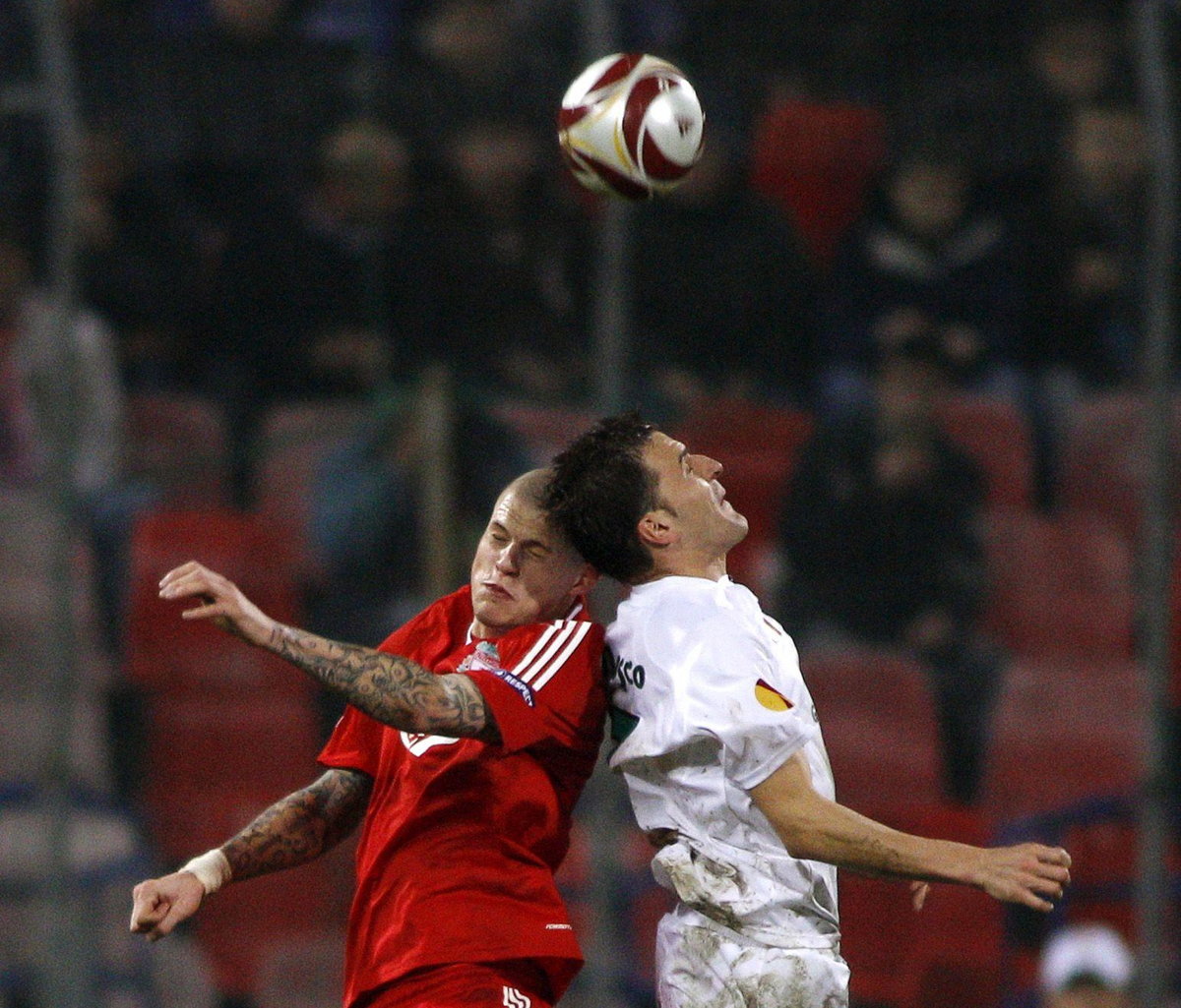 Martin Skrtel (L)