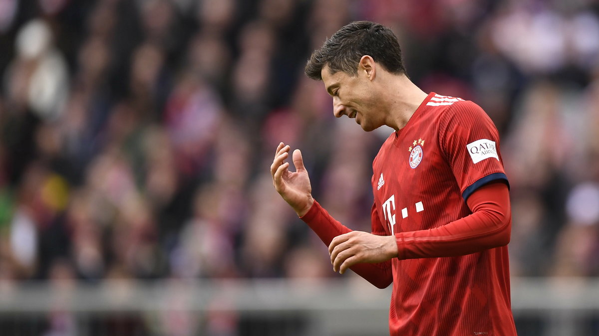 Robert Lewandowski w meczu z VfL Wolfsburg