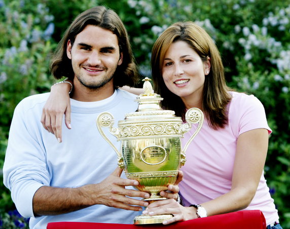 Roger Federer z ukochaną Mirką w 2003 r.