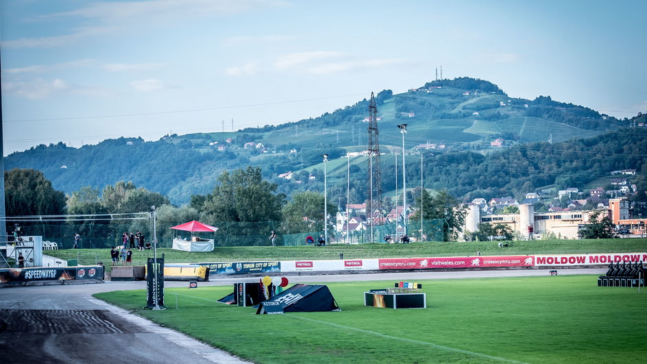 stadion w Kršku