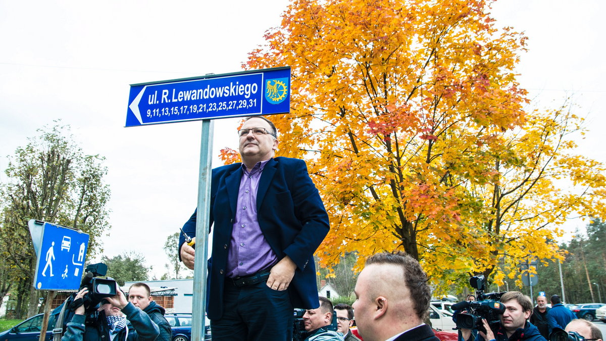 Jedyna w Polsce ulica Roberta Lewandowskiego w Kuźni Raciborskiej