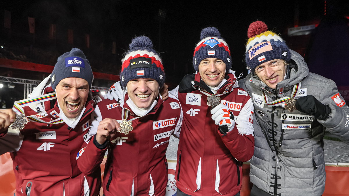 Piotr Żyła, Andrzej Stękała, Kamil Stoch i Dawid Kubacki