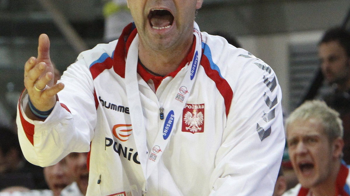 2010-01-24T181413Z_01_POP31_RTRIDSP_3_HANDBALL-AUSTRIA.jpg