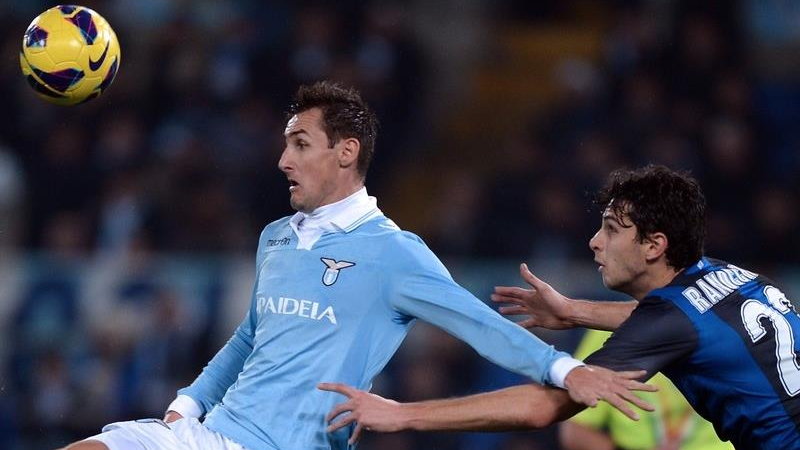 Lazio - Inter;  Miroslav Klose kontra Andrea Ranocchia