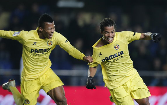 Giovani Dos Santos i Ikechukwu Uche