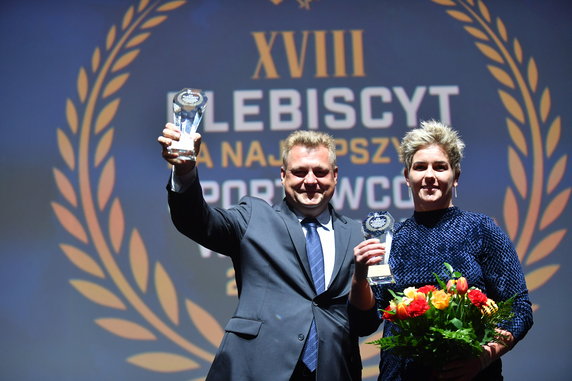 18202272 - WARSZAWA BAL MISTRZÓW SPORTU WARSZAWY 2017 ( Anita Włodarczyk Krzysztof Kaliszewski )